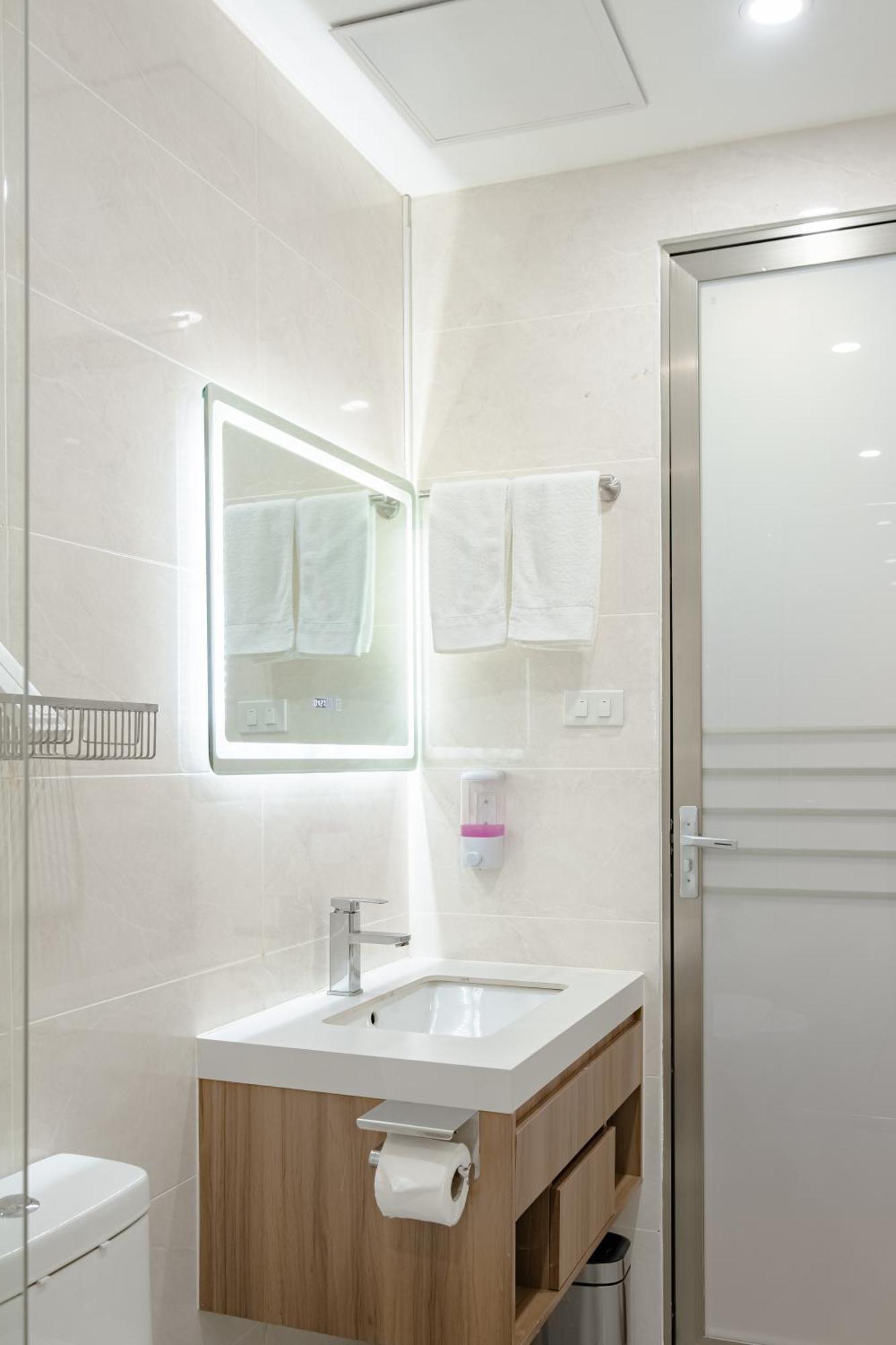 Kekehyu Business Hotel Valencia  Εξωτερικό φωτογραφία