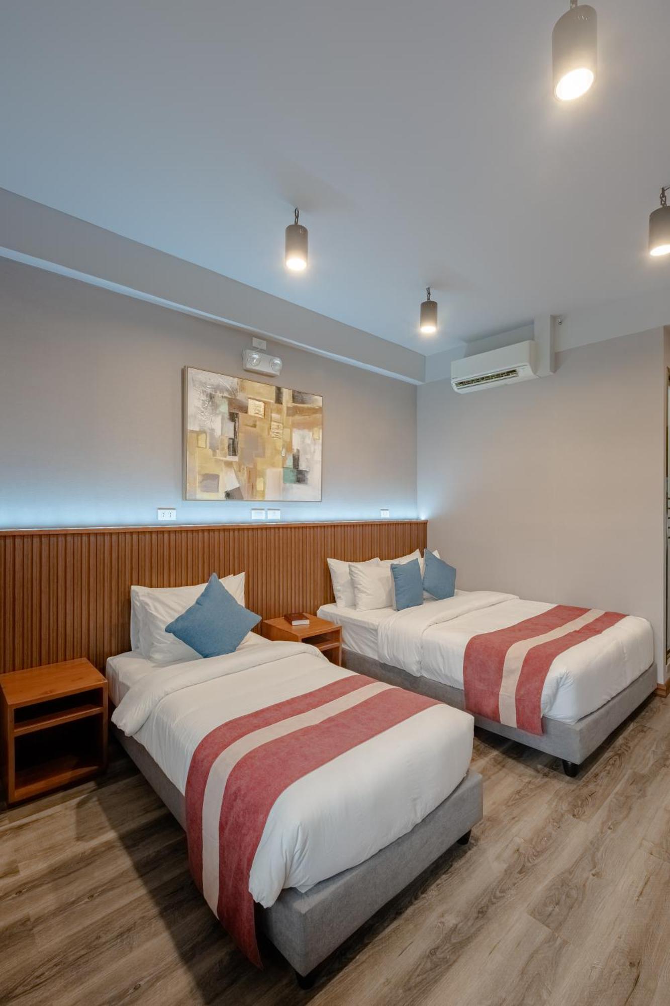 Kekehyu Business Hotel Valencia  Εξωτερικό φωτογραφία