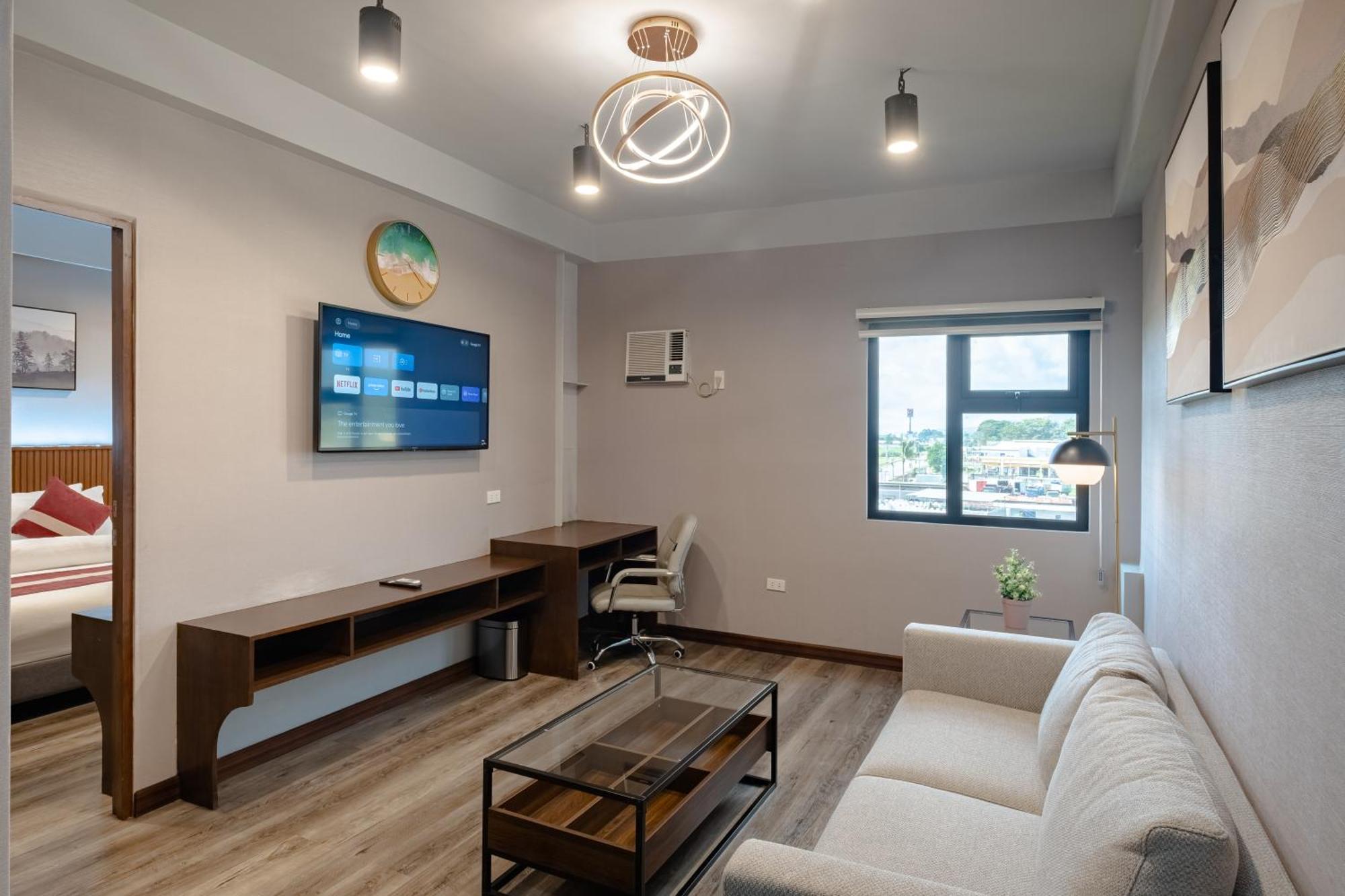 Kekehyu Business Hotel Valencia  Εξωτερικό φωτογραφία